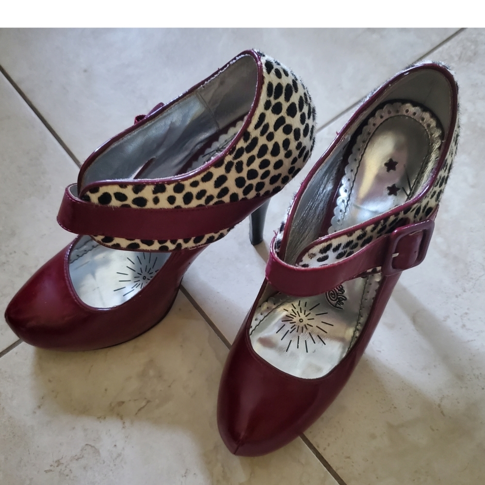 Naughty monkey red leather heel